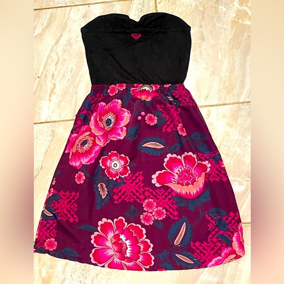 Roxy Sweetheart Strapless Mini Dress - Picture 3 of 3